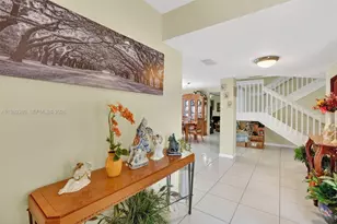 15672 SW 91st Ln, Miami, FL 33196 - Photo 9