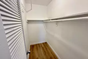 455 Golden Isles Dr, Hallandale Beach, FL 33009 - Photo 9