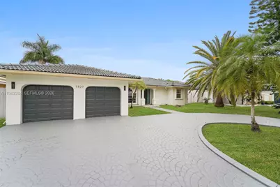 7827 NW 166th Ter, Miami Lakes, FL 33016 - Photo 21