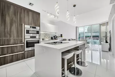 851 NE 1st Ave #806, Miami, FL 33132 - Photo 1