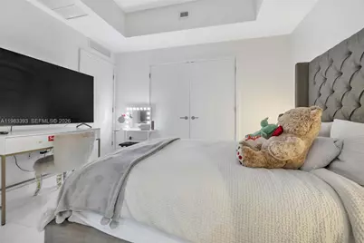 851 NE 1st Ave #806, Miami, FL 33132 - Photo 5