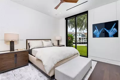 84 Isla Bahia Dr, Fort Lauderdale, FL 33316 - Photo 37