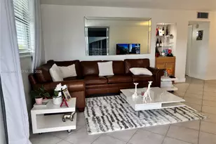 3600 NE 170th St, North Miami Beach, FL 33160 - Photo 7