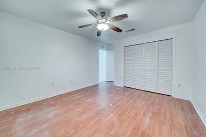 300 NE 143rd St #306, Miami, FL 33161 - Photo 11
