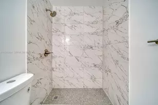 300 NE 143rd St, Miami, FL 33161 - Photo 9