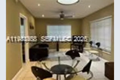 8310 Byron Ave #7, Miami Beach, FL 33141 - Photo 5