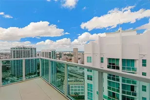 41 SE 5th St, Miami, FL 33131 - Photo 27
