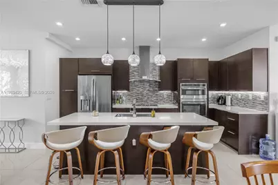 6440 NW 103rd Psge, Doral, FL 33178 - Photo 13