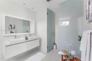 6440 NW 103rd Psge, Doral, FL 33178 - Photo 23