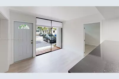 6610 E Miami Lakes Dr, Miami Lakes, FL 33014 - Photo 9