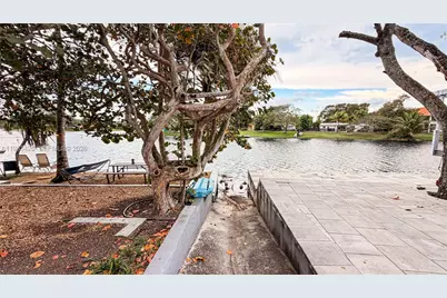 6610 E Miami Lakes Dr, Miami Lakes, FL 33014 - Photo 51