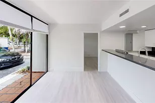 6610 E Miami Lakes Dr, Miami Lakes, FL 33014 - Photo 11