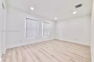 404 Sandtree Dr, Palm Beach Gardens, FL 33403 - Photo 21