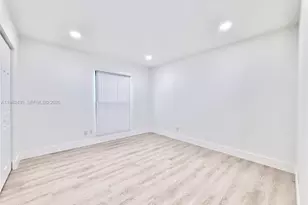 404 Sandtree Dr, Palm Beach Gardens, FL 33403 - Photo 17