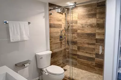 2301 Collins Ave #1501, Miami Beach, FL 33139 - Photo 27
