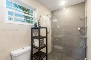 2447 Wilson St, Hollywood, FL 33020 - Photo 29