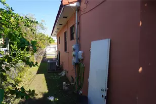 2660 SW 36th Ave, Miami, FL 33133 - Photo 25