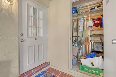 339 Pine Ridge Cir #D-1, Greenacres, FL 33463 - Photo 27