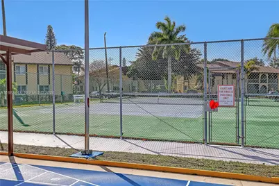 339 Pine Ridge Cir #D-1, Greenacres, FL 33463 - Photo 49