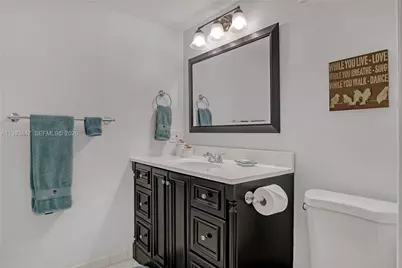 339 Pine Ridge Cir #D-1, Greenacres, FL 33463 - Photo 31