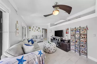 13951 SW 109th St, Miami, FL 33186 - Photo 9