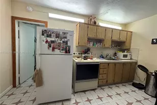 20 W 37th St, Hialeah, FL 33012 - Photo 29