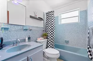 20 W 37th St, Hialeah, FL 33012 - Photo 45