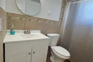 20 W 37th St, Hialeah, FL 33012 - Photo 31