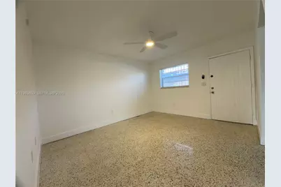 20 W 37th St, Hialeah, FL 33012 - Photo 17