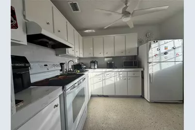 20 W 37th St, Hialeah, FL 33012 - Photo 31