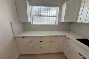 20 W 37th St, Hialeah, FL 33012 - Photo 17