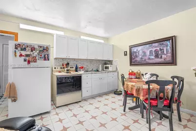 20 W 37th St, Hialeah, FL 33012 - Photo 83