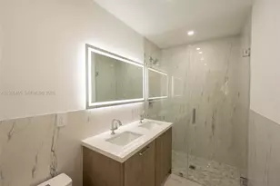 14515 Mahogany Ct, Miami Lakes, FL 33014 - Photo 19