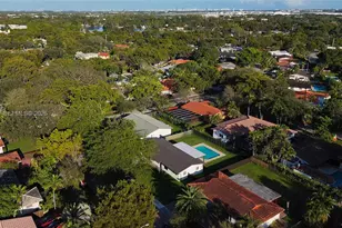 14515 Mahogany Ct, Miami Lakes, FL 33014 - Photo 31