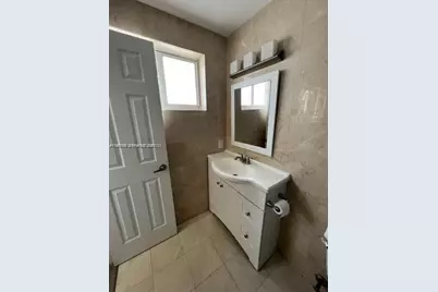 462 Golden Isles Dr #202, Hallandale Beach, FL 33009 - Photo 17