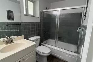 462 Golden Isles Dr, Hallandale Beach, FL 33009 - Photo 13