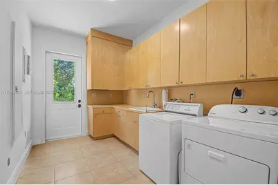 6075 SW 85th Ave, Miami, FL 33143 - Photo 33