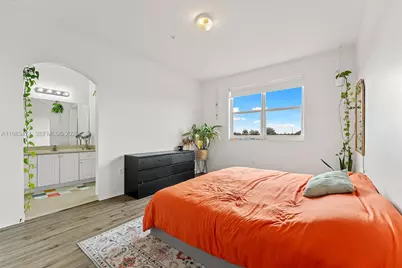 1086 SW 144th Ave #802, Pembroke Pines, FL 33027 - Photo 17