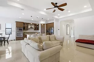 1296 SW 113th Way, Pembroke Pines, FL 33025 - Photo 25