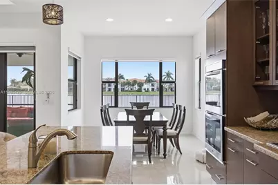 1296 SW 113th Way, Pembroke Pines, FL 33025 - Photo 23