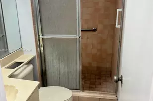 9400 Lime Bay Blvd, Tamarac, FL 33321 - Photo 15