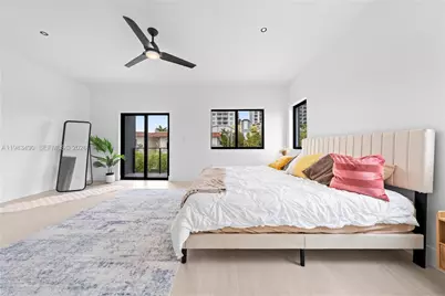 3187 SW 23rd St, Miami, FL 33145 - Photo 33