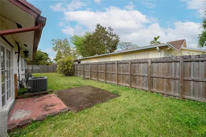 13329 SW 113th Pl, Miami, FL 33176 - Photo 35