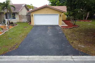 8915 NW 26th Ct, Coral Springs, FL 33065 - Photo 19