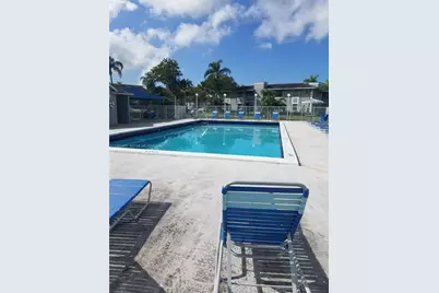 426 NE 210th Cir Ter #101-2, Miami, FL 33179 - Photo 19