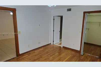 426 NE 210th Cir Ter #101-2, Miami, FL 33179 - Photo 7