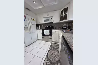 11173 NW 7th St #201-18, Miami, FL 33172 - Photo 7