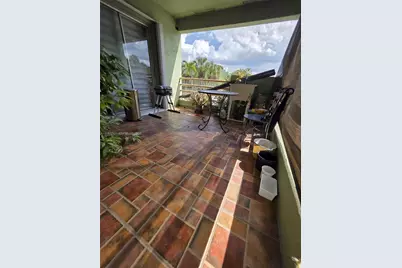 11173 NW 7th St #201-18, Miami, FL 33172 - Photo 15