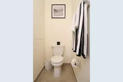 3280 W 92nd Pl, Hialeah, FL 33018 - Photo 15