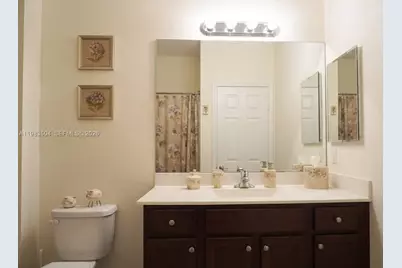 3280 W 92nd Pl, Hialeah, FL 33018 - Photo 25